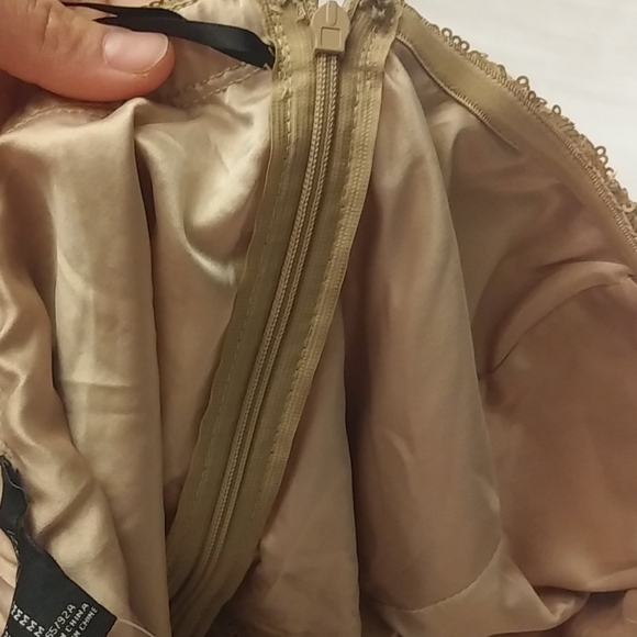 Forever 21 gold crop top - Picture 4 of 6